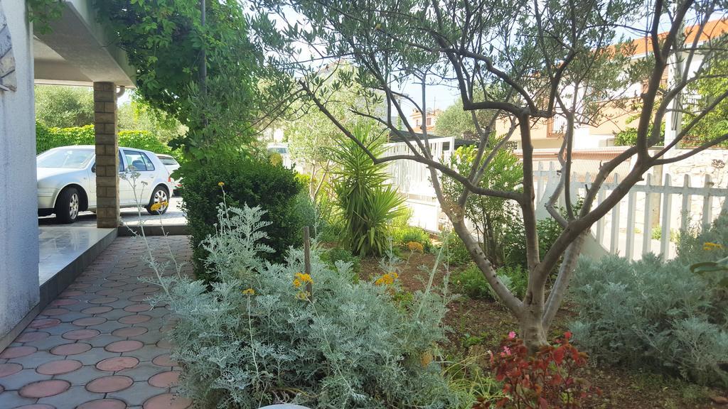 Apartments Vojin Τρογκίρ Εξωτερικό φωτογραφία