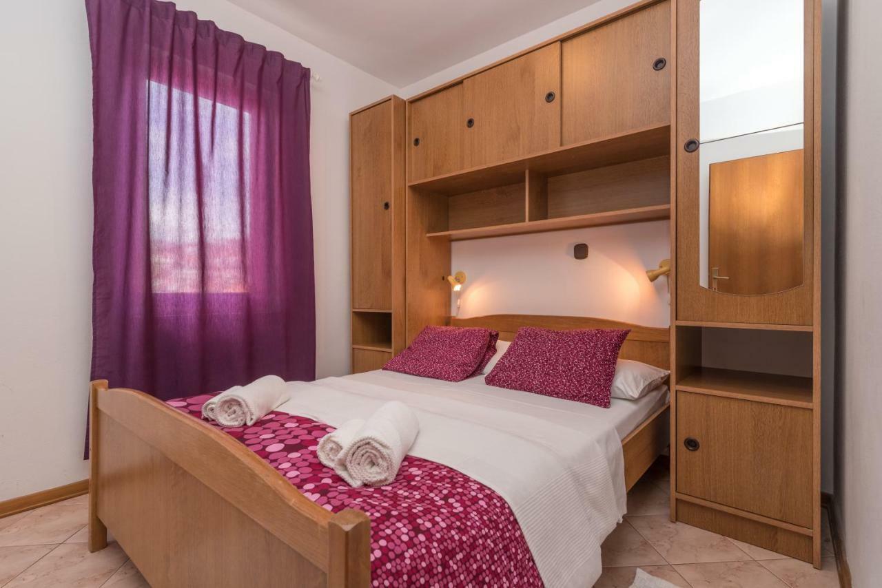 Apartments Vojin Τρογκίρ Εξωτερικό φωτογραφία
