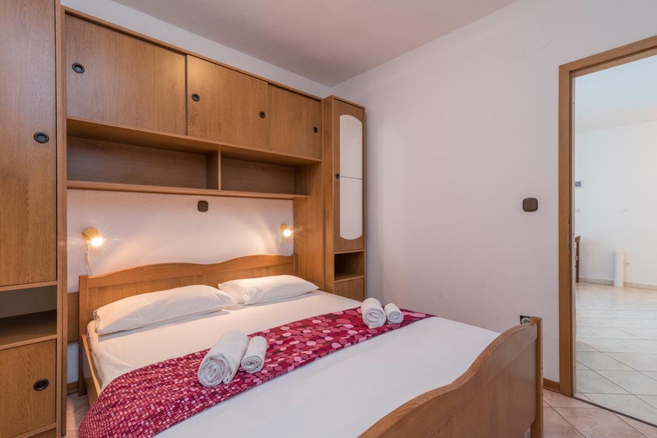 Apartments Vojin Τρογκίρ Εξωτερικό φωτογραφία