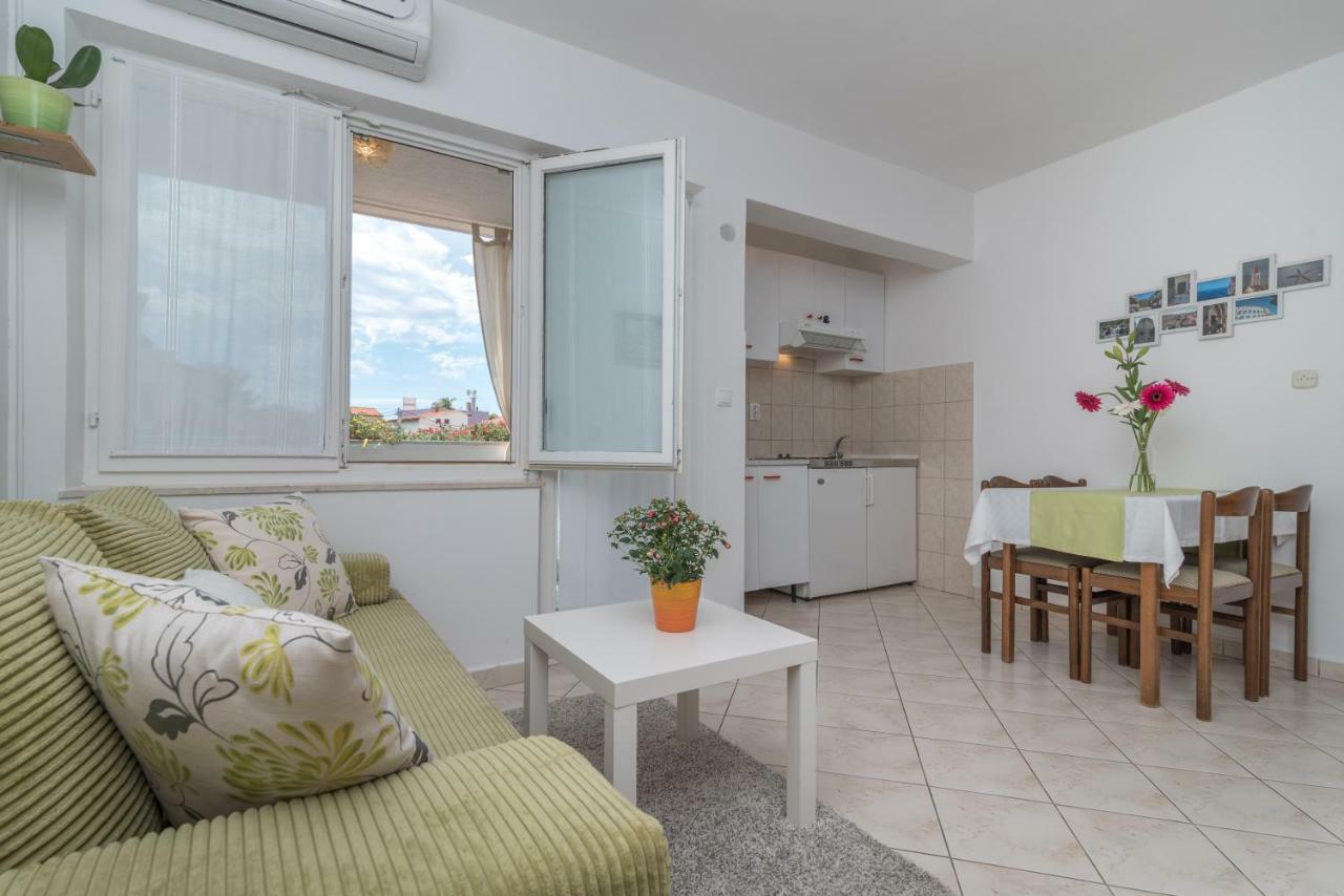 Apartments Vojin Τρογκίρ Εξωτερικό φωτογραφία