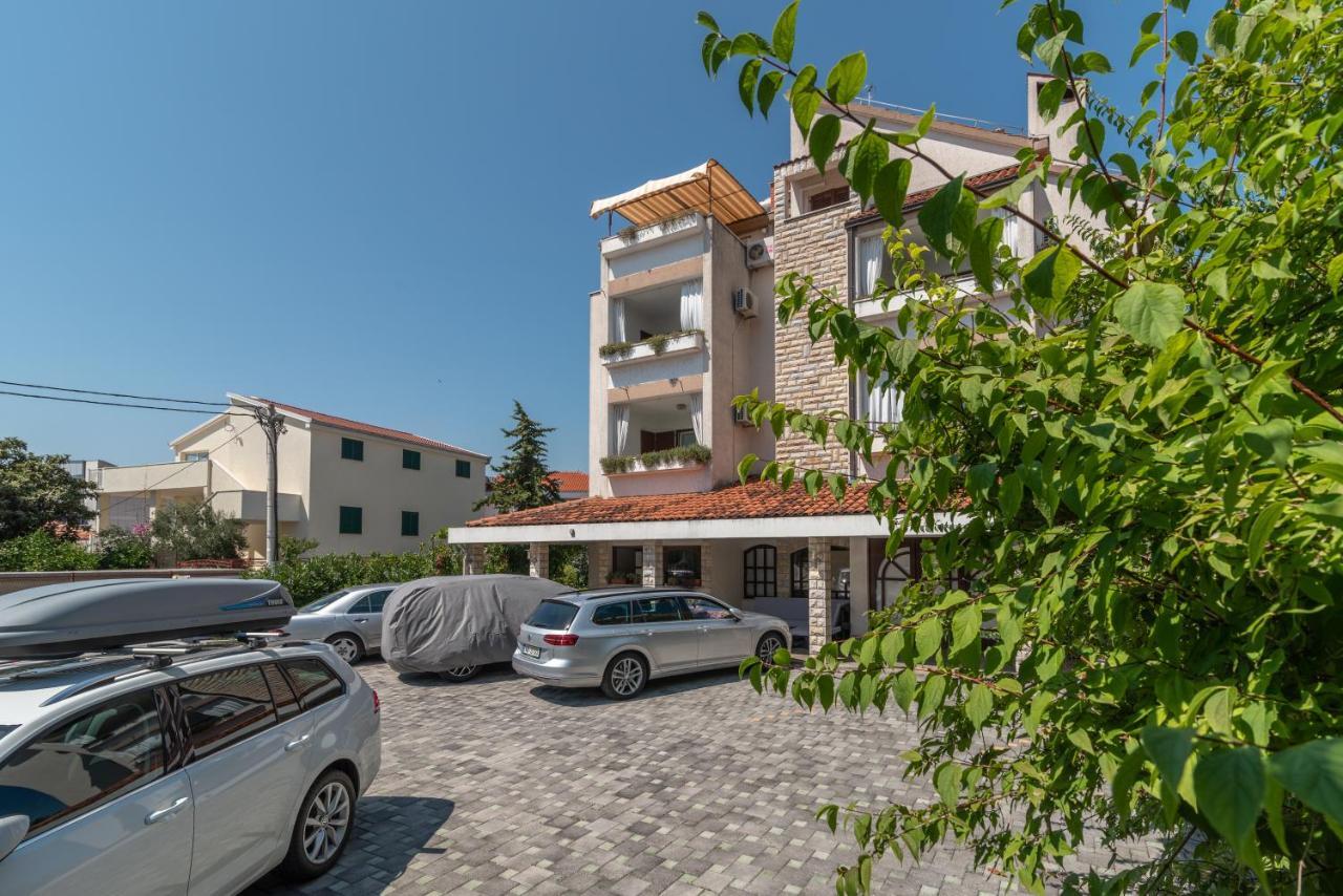 Apartments Vojin Τρογκίρ Εξωτερικό φωτογραφία